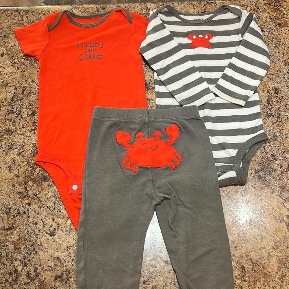 Carters Outfit - 18 Months
